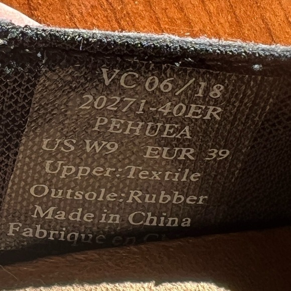 OLUKAI pehuea palm print black mesh slip in shoe womens 9 - Picture 8 of 9